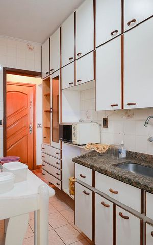 Apartamento à venda com 57m², 2 quartos e 1 vaga Apartamento à venda com 57m², 2 quartos e 1 vagaCozinha