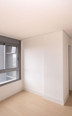 Apartamento à venda com 239m², 4 quartos e 4 vagas Apartamento à venda com 239m², 4 quartos e 4 vagasSemi-Suíte 2