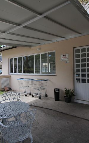 Casa de condomínio à venda com 70m², 2 quartos e 1 vagaÁrea Comum - Salão de Festas