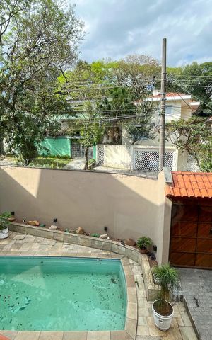 Casa para alugar com 580m², 5 quartos e 11 vagas Casa para alugar com 580m², 5 quartos e 11 vagasVista da Suíte 1