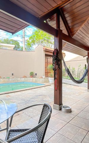 Casa para alugar com 580m², 5 quartos e 11 vagas Casa para alugar com 580m², 5 quartos e 11 vagasPiscina