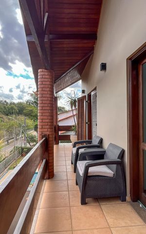 Casa para alugar com 580m², 5 quartos e 11 vagas Casa para alugar com 580m², 5 quartos e 11 vagasVaranda da Suíte 4
