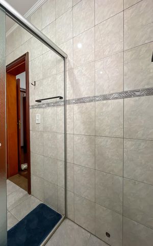 Casa para alugar com 580m², 5 quartos e 11 vagas Casa para alugar com 580m², 5 quartos e 11 vagasBanheiro da Suíte 3