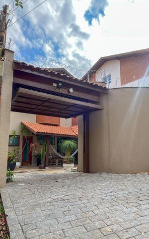 Casa para alugar com 580m², 5 quartos e 11 vagas Casa para alugar com 580m², 5 quartos e 11 vagasFachada