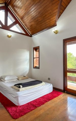 Casa para alugar com 580m², 5 quartos e 11 vagas Casa para alugar com 580m², 5 quartos e 11 vagasQuarto