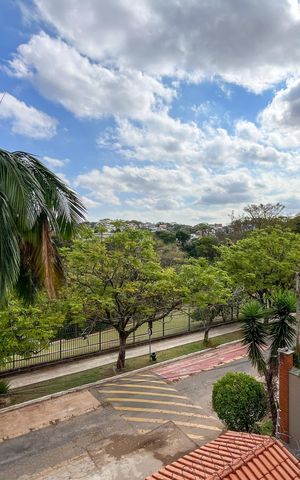 Casa para alugar com 580m², 5 quartos e 11 vagas Casa para alugar com 580m², 5 quartos e 11 vagasVista da Varanda da Suíte 4