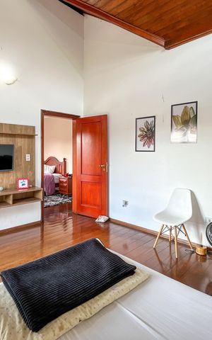 Casa para alugar com 580m², 5 quartos e 11 vagas Casa para alugar com 580m², 5 quartos e 11 vagasQuarto