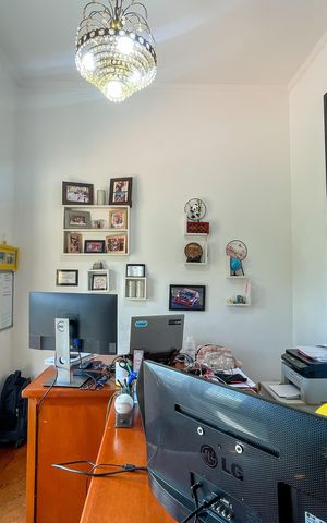 Casa para alugar com 580m², 5 quartos e 11 vagas Casa para alugar com 580m², 5 quartos e 11 vagasEscritório