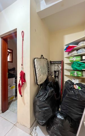 Casa para alugar com 580m², 5 quartos e 11 vagas Casa para alugar com 580m², 5 quartos e 11 vagasQuarto de Serviço