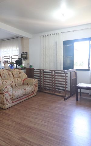 Casa à venda com 350m², 4 quartos e 2 vagasSala 1