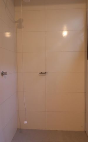 Casa à venda com 350m², 4 quartos e 2 vagasBanheiro