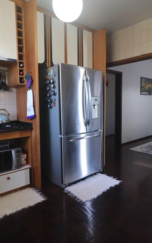 Casa à venda com 350m², 4 quartos e 2 vagasCozinha 2