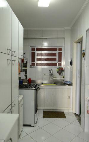 Apartamento à venda com 83m², 2 quartos e 1 vagaBanheiro