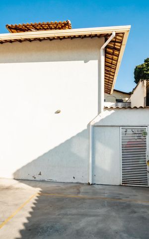 Casa à venda com 75m², 2 quartos e 1 vagaGaragem