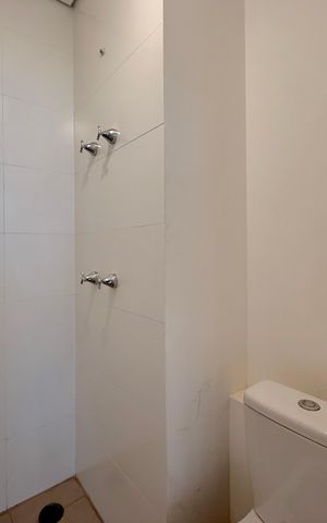 Studio à venda com 32m², 1 quarto e sem vaga Studio à venda com 32m², 1 quarto e sem vagaBanheiro social