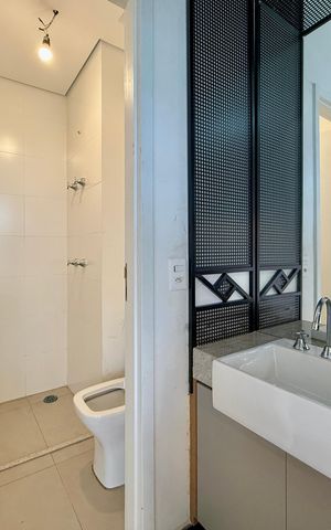 Studio à venda com 32m², 1 quarto e sem vaga Studio à venda com 32m², 1 quarto e sem vagaBanheiro social