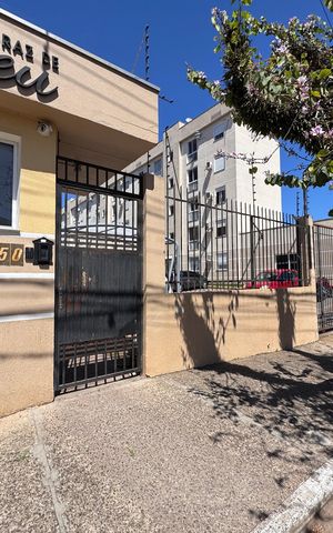 Apartamento para alugar com 60m², 2 quartos e sem vaga Apartamento para alugar com 60m², 2 quartos e sem vagaFachada