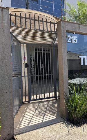 Apartamento para alugar com 60m², 2 quartos e sem vagaPlaca fachada