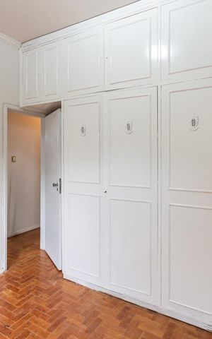 Apartamento à venda com 130m², 3 quartos e sem vagaQuarto 1