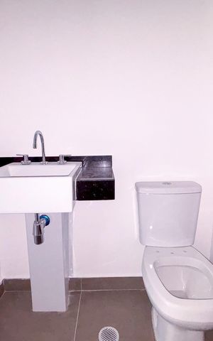 Studio para alugar com 23m², 1 quarto e sem vaga Studio para alugar com 23m², 1 quarto e sem vagaBanheiro