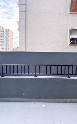 Studio para alugar com 23m², 1 quarto e sem vaga Studio para alugar com 23m², 1 quarto e sem vagaVaranda