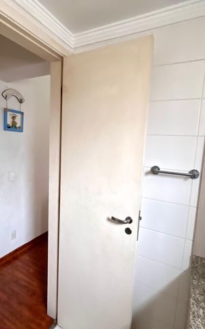 Apartamento à venda com 128m², 3 quartos e 3 vagas Apartamento à venda com 128m², 3 quartos e 3 vagasBanheiro da Suíte 3