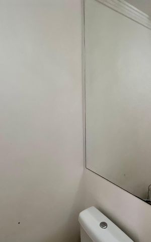 Apartamento à venda com 128m², 3 quartos e 3 vagas Apartamento à venda com 128m², 3 quartos e 3 vagasLavabo