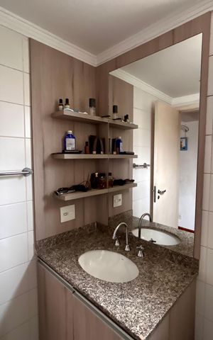 Apartamento à venda com 128m², 3 quartos e 3 vagas Apartamento à venda com 128m², 3 quartos e 3 vagasBanheiro da Suíte 3