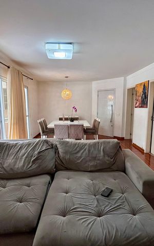 Apartamento à venda com 128m², 3 quartos e 3 vagas Apartamento à venda com 128m², 3 quartos e 3 vagasSala