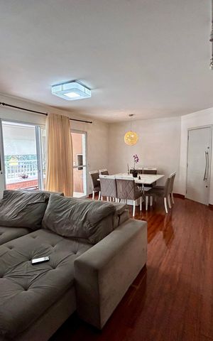 Apartamento à venda com 128m², 3 quartos e 3 vagas Apartamento à venda com 128m², 3 quartos e 3 vagasSala