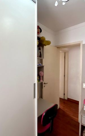 Apartamento à venda com 128m², 3 quartos e 3 vagas Apartamento à venda com 128m², 3 quartos e 3 vagasSuíte 2