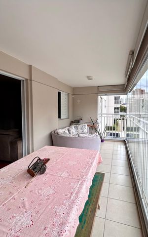 Apartamento à venda com 128m², 3 quartos e 3 vagas Apartamento à venda com 128m², 3 quartos e 3 vagasVaranda da Sala