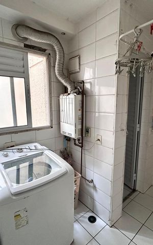 Apartamento à venda com 128m², 3 quartos e 3 vagas Apartamento à venda com 128m², 3 quartos e 3 vagasÁrea de Serviço