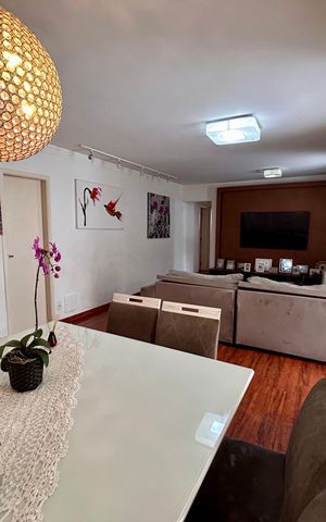 Apartamento à venda com 128m², 3 quartos e 3 vagas Apartamento à venda com 128m², 3 quartos e 3 vagasSala