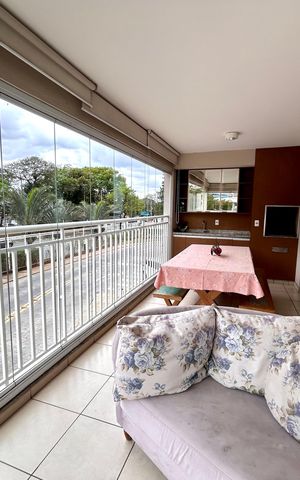 Apartamento à venda com 128m², 3 quartos e 3 vagas Apartamento à venda com 128m², 3 quartos e 3 vagasVaranda da Sala