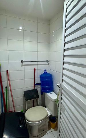 Apartamento à venda com 128m², 3 quartos e 3 vagas Apartamento à venda com 128m², 3 quartos e 3 vagasBanheiro de Serviço