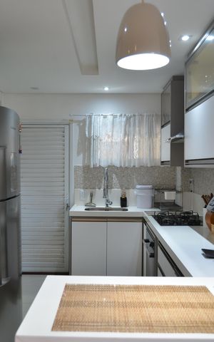 Apartamento à venda com 72m², 2 quartos e 2 vagasCozinha