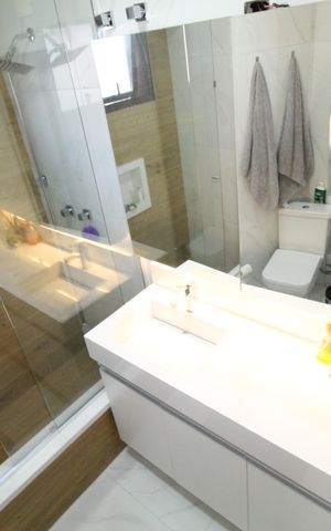 Apartamento para alugar com 210m², 3 quartos e 3 vagasBanheiro da Suíte 2