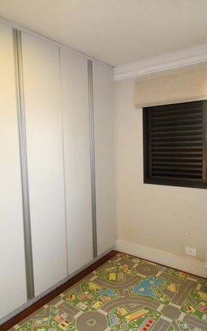 Apartamento para alugar com 210m², 3 quartos e 3 vagasQuarto