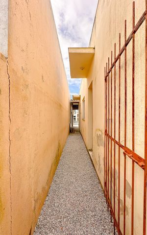 Casa para alugar com 135m², 2 quartos e 2 vagasCorredor