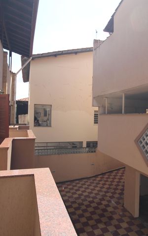 Casa de condomínio à venda com 130m², 3 quartos e 3 vagasQuarto 1 - Varanda
