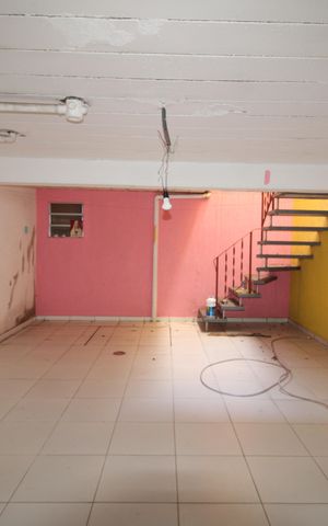 Casa de condomínio à venda com 130m², 3 quartos e 3 vagasGaragem
