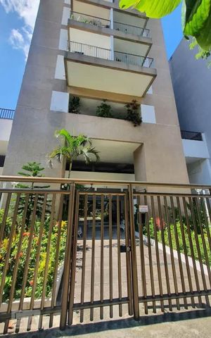 Apartamento à venda com 80m², 2 quartos e 1 vagaFachada