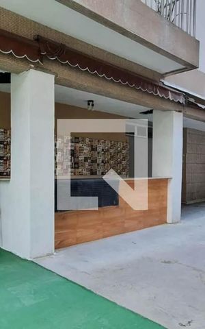 Apartamento à venda com 80m², 2 quartos e 1 vagaÁrea comum