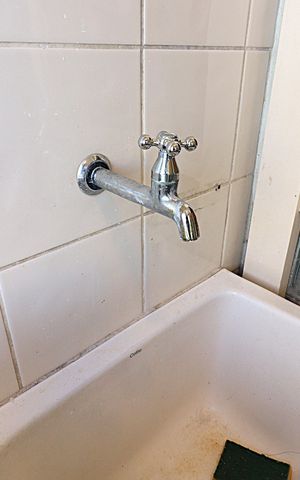 Apartamento à venda com 167m², 3 quartos e 1 vagaÁrea de Serviço