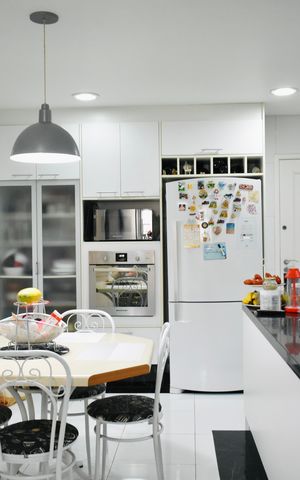 Apartamento à venda com 149m², 3 quartos e 2 vagas Apartamento à venda com 149m², 3 quartos e 2 vagasCozinha