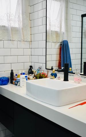 Apartamento à venda com 149m², 3 quartos e 2 vagas Apartamento à venda com 149m², 3 quartos e 2 vagasBanheiro da Suíte