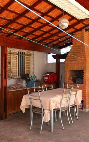 Casa à venda com 110m², 4 quartos e 1 vagaÁrea da Churrasqueira