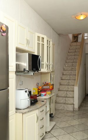 Casa à venda com 110m², 4 quartos e 1 vagaCozinha