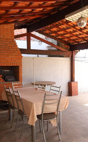 Casa à venda com 110m², 4 quartos e 1 vagaÁrea da Churrasqueira